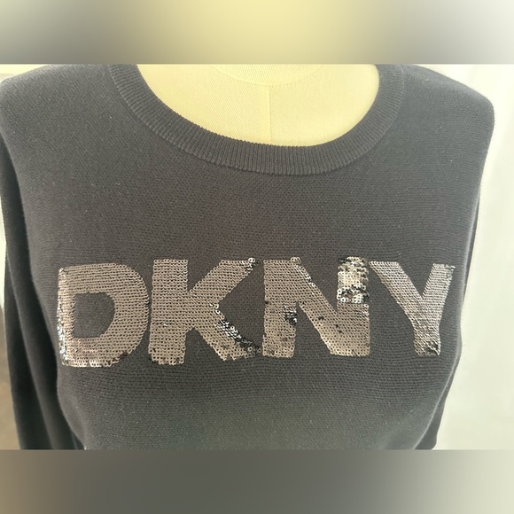 DKNY Plus Size Dolman Sleeve Sequin Logo Sweater (856) - Picture 9 of 14